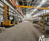 помещение 2481 кв м улица Землячки, 1