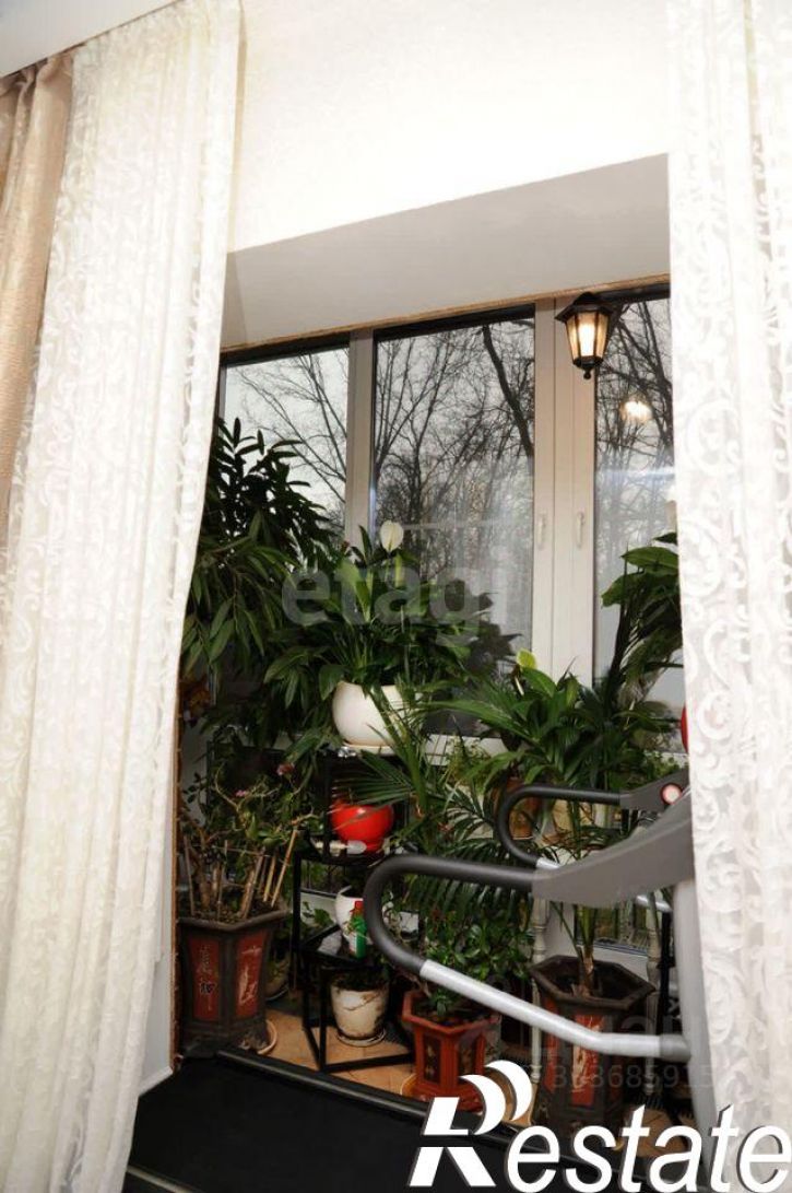 2-комн квартира Багряная улица, 14Л,  д. 14Л