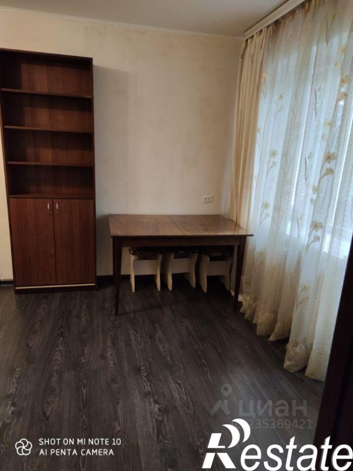 2-комн квартира площадь Ленина, 4,  д. 4