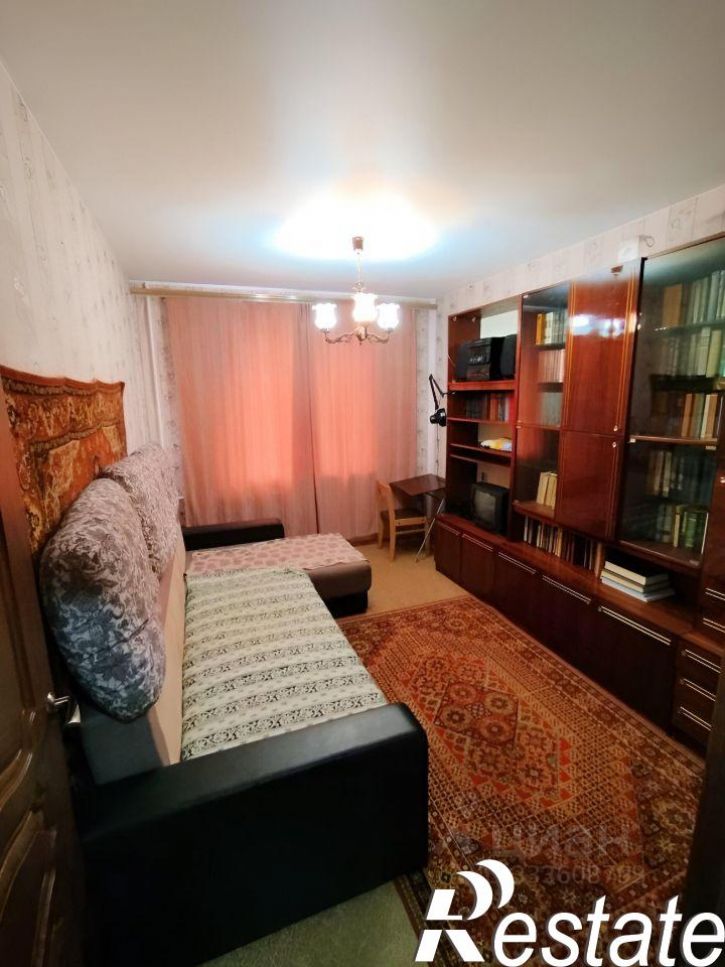 3-комн квартира улица Димитрова, 142,  д. 142
