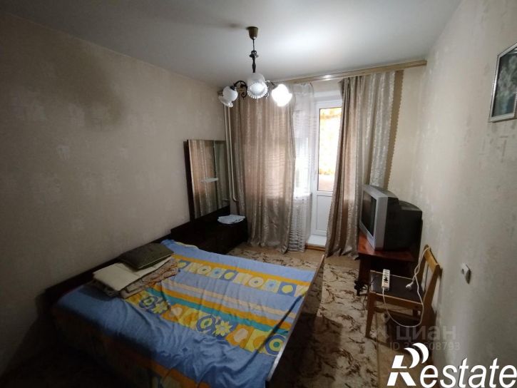 3-комн квартира улица Димитрова, 142,  д. 142