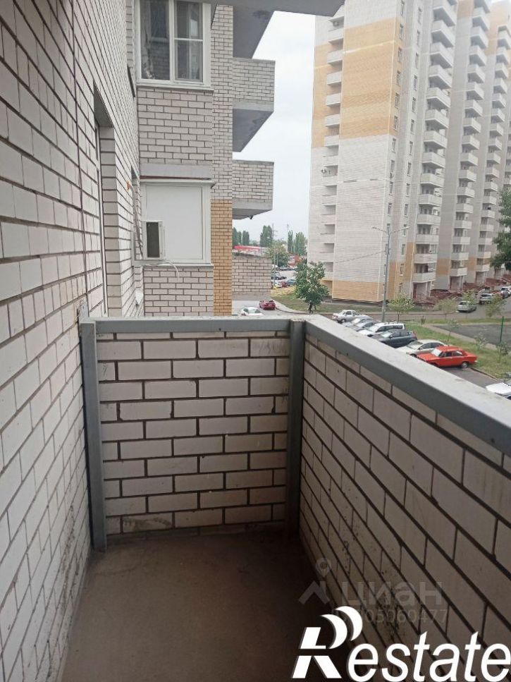3-комн квартира улица Грамши, 76,  д. 76