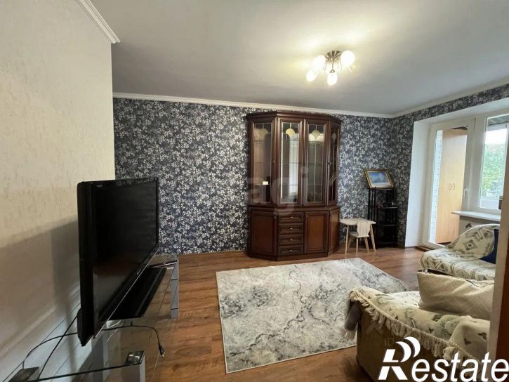 3-комн квартира улица Любы Шевцовой, 9,  д. 9