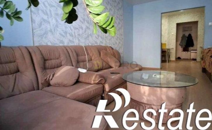 2-комн квартира проспект Труда, 72,  д. 72