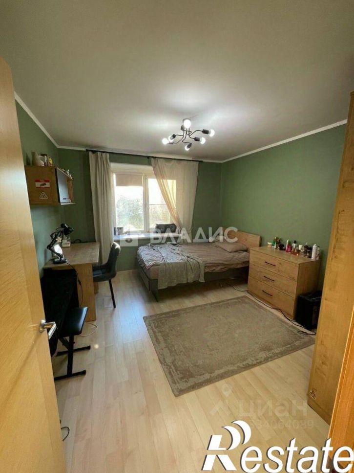 3-комн квартира улица Генерала Лизюкова, 36А,  д. 36А