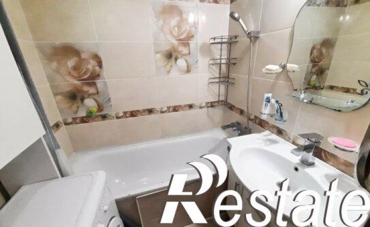 4-комн квартира улица Владимира Невского, 19А,  д. 19А