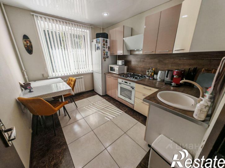 2-комн квартира Средне-Московская улица, 69,  д. 69