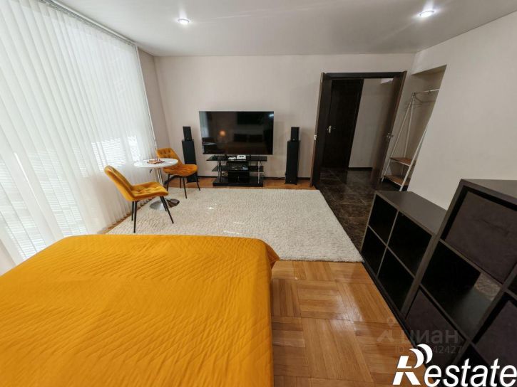 2-комн квартира Средне-Московская улица, 69,  д. 69