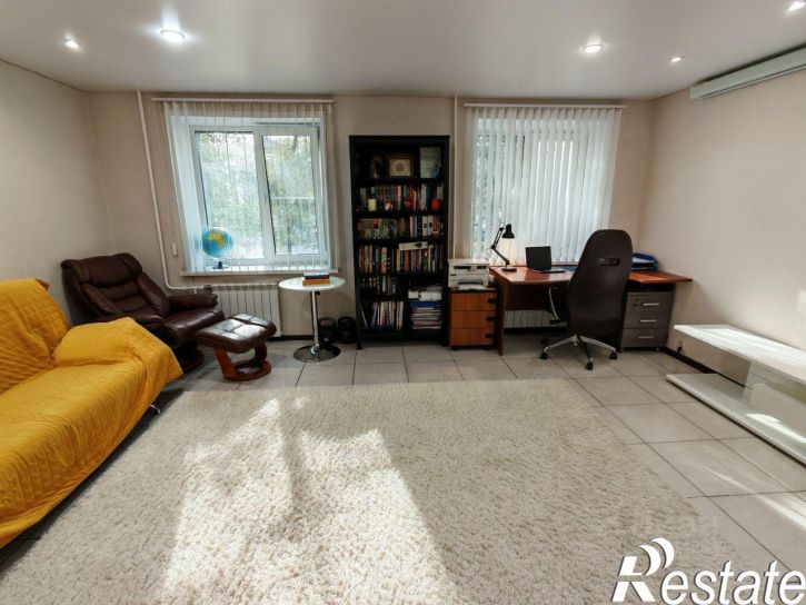 2-комн квартира Средне-Московская улица, 69,  д. 69
