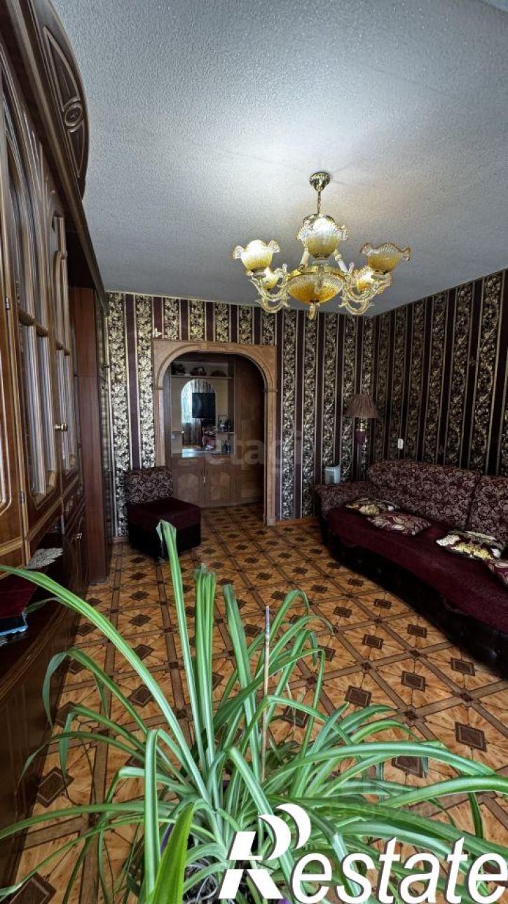 3-комн квартира улица Димитрова, 155,  д. 155