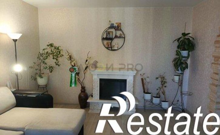 2-комн квартира Московский проспект, 82,  д. 82