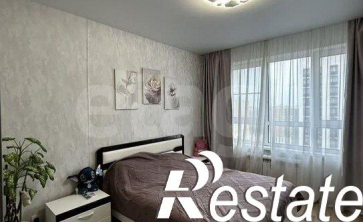 3-комн квартира улица Загоровского, 13 к2,  д. 13 к2
