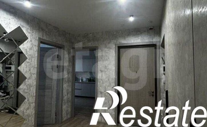 3-комн квартира улица Загоровского, 13 к2,  д. 13 к2