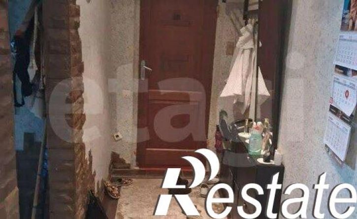 2-комн квартира улица Артамонова, 34Б,  д. 34Б