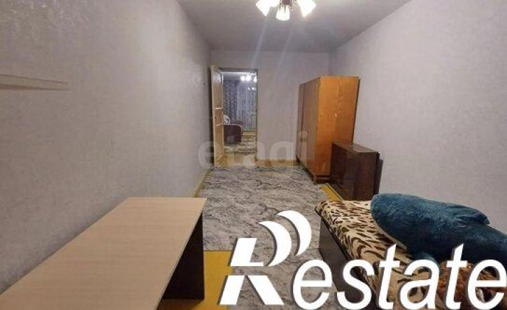 3-комн квартира улица Машиностроителей, 94,  д. 94
