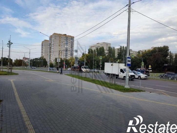 Торговое помещение улица 60-й Армии, 8А,  д. 8А