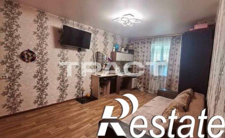 2-комн квартира улица Героев Сибиряков, 101,  д. 101