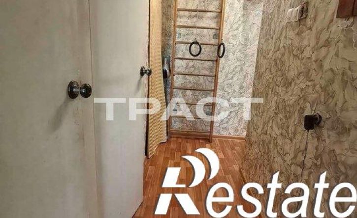 2-комн квартира улица Героев Сибиряков, 101,  д. 101