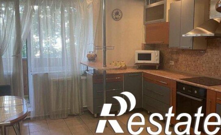 3-комн квартира бульвар Победы, 43,  д. 43