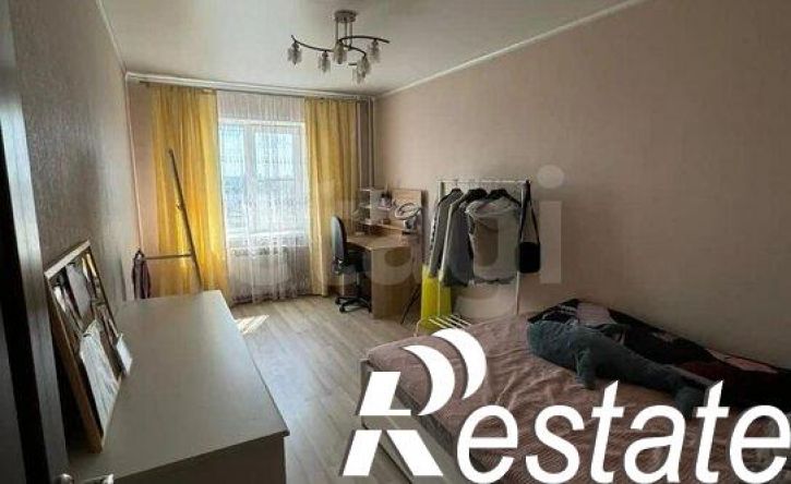 3-комн квартира улица Машиностроителей, 82,  д. 82