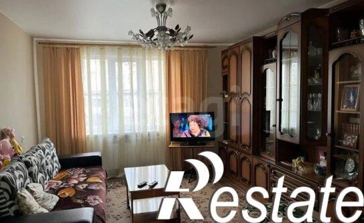 3-комн квартира улица Артамонова, 22,  д. 22
