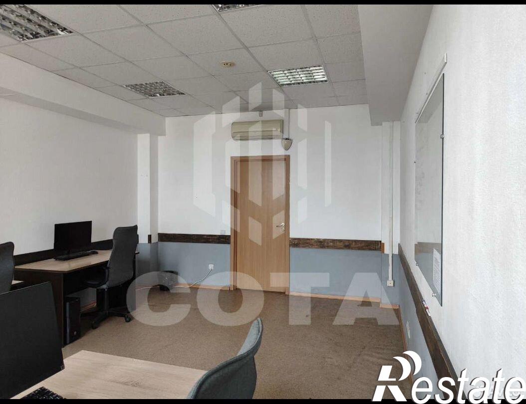 Сдать офис, помещение под офис за 23 750 рублей на проспект Революции, 1/1