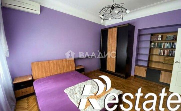 2-комн квартира улица Героев Стратосферы, 14,  д. 14
