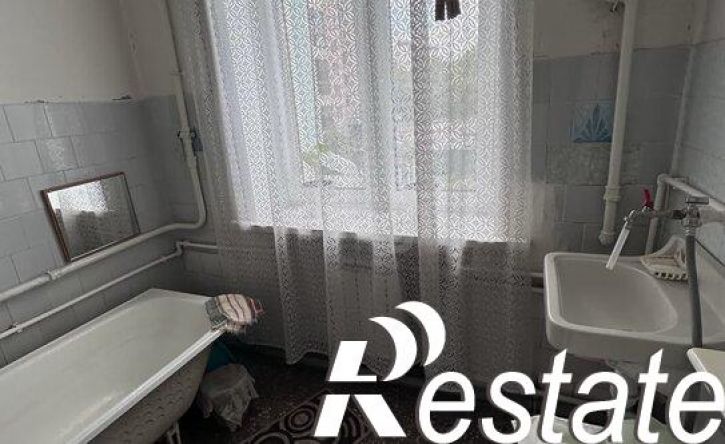 2-комн квартира улица Героев Стратосферы, 13,  д. 13