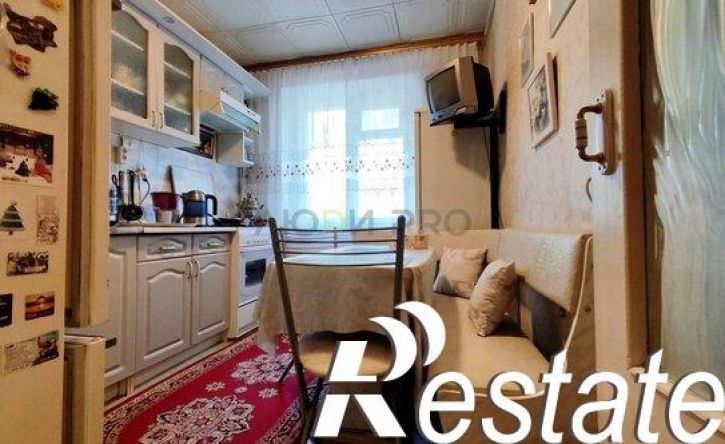 4-комн квартира улица Писарева, 17Б,  д. 17Б