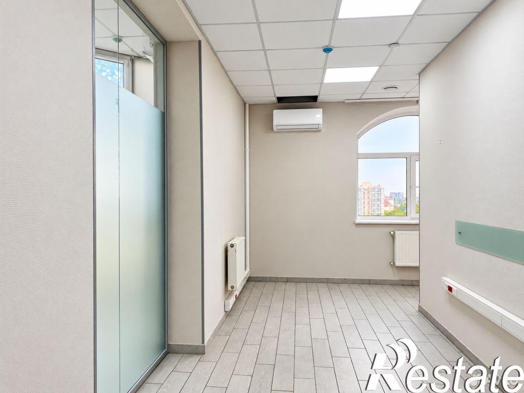 Сдать офис, помещение под офис за 1 150 рублей на проспект Революции, 29В