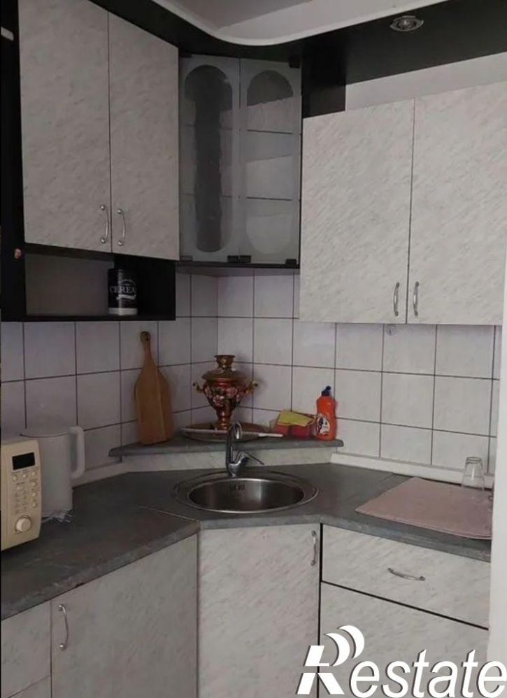 2-комн квартира Летчика Замкина ул, 38