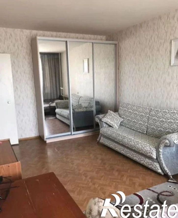 1-комн квартира Шишкова ул, 103