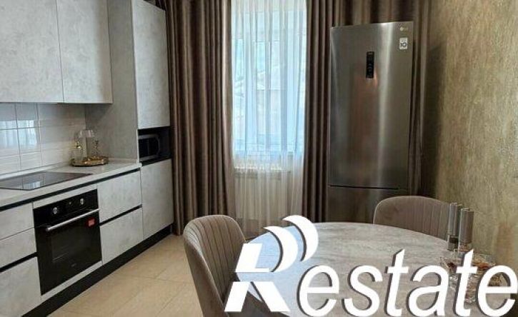 3-комн квартира улица Карла Маркса, 40А,  д. 40А
