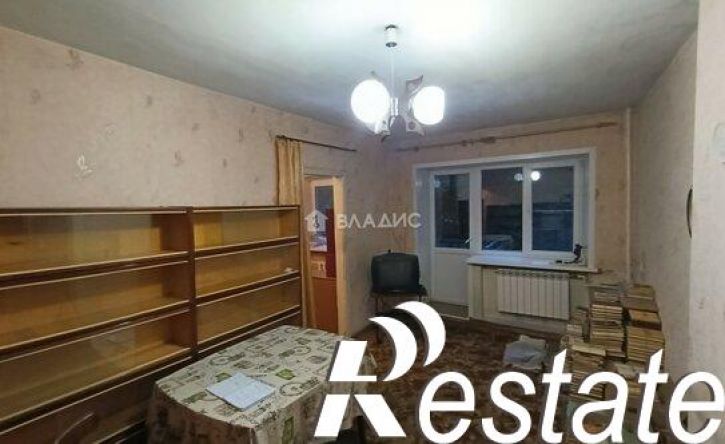3-комн квартира улица Ворошилова, 12,  д. 12