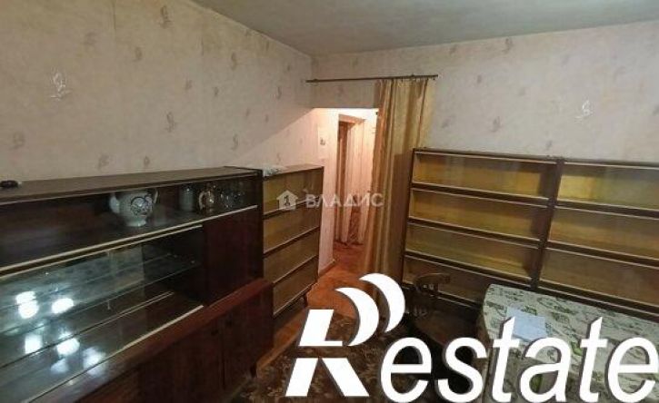 3-комн квартира улица Ворошилова, 12,  д. 12