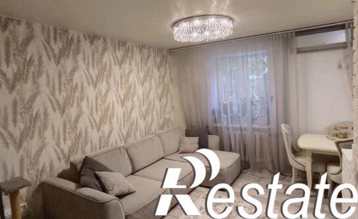 3-комн квартира улица 25 Января, 48,  д. 48