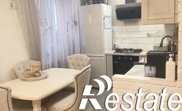 3-комн квартира улица 25 Января, 48,  д. 48