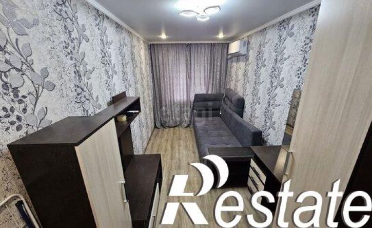 2-комн квартира улица Варейкиса, 51,  д. 51