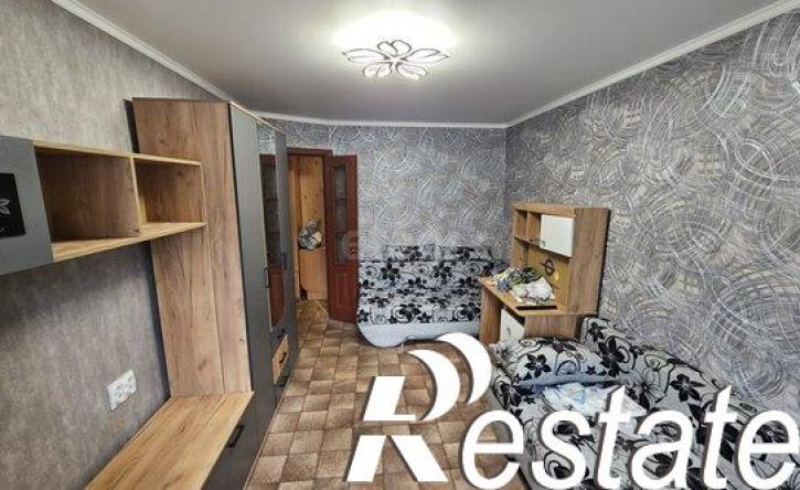 2-комн квартира улица Варейкиса, 51,  д. 51