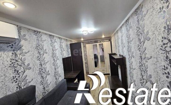 2-комн квартира улица Варейкиса, 51,  д. 51