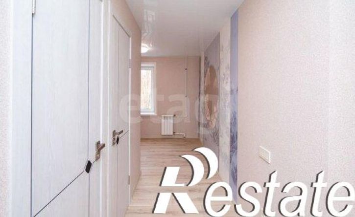 3-комн квартира улица Хользунова, 15,  д. 15
