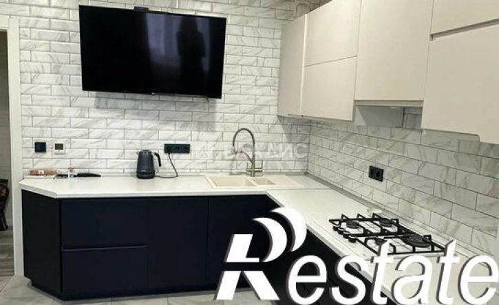 3-комн квартира улица Любы Шевцовой, 29,  д. 29