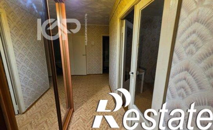 2-комн квартира улица Артамонова, 8А,  д. 8А