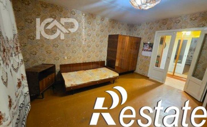 2-комн квартира улица Артамонова, 8А,  д. 8А