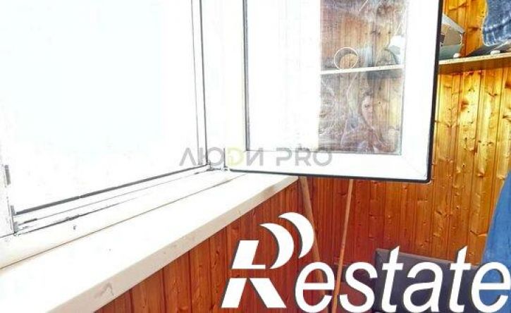 1-комн квартира улица Артамонова, 38В,  д. 38В