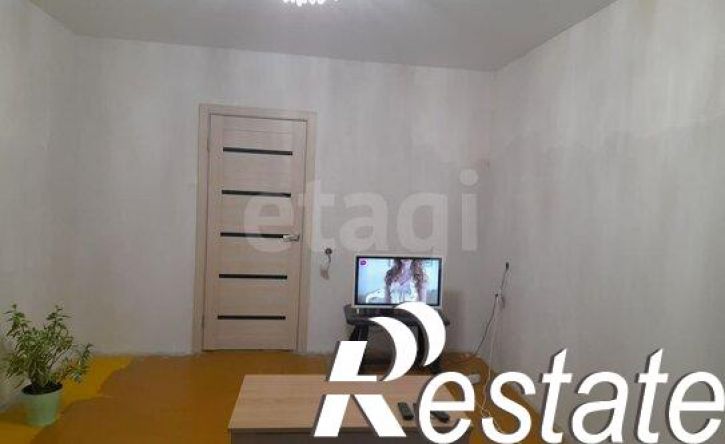 3-комн квартира улица 60-й Армии, 25,  д. 25