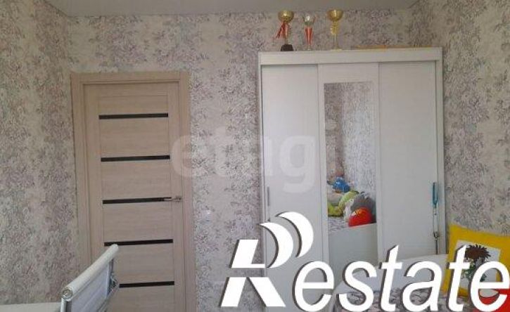 3-комн квартира улица 60-й Армии, 25,  д. 25
