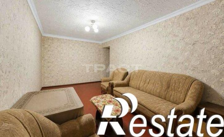 2-комн квартира улица Артамонова, 32,  д. 32