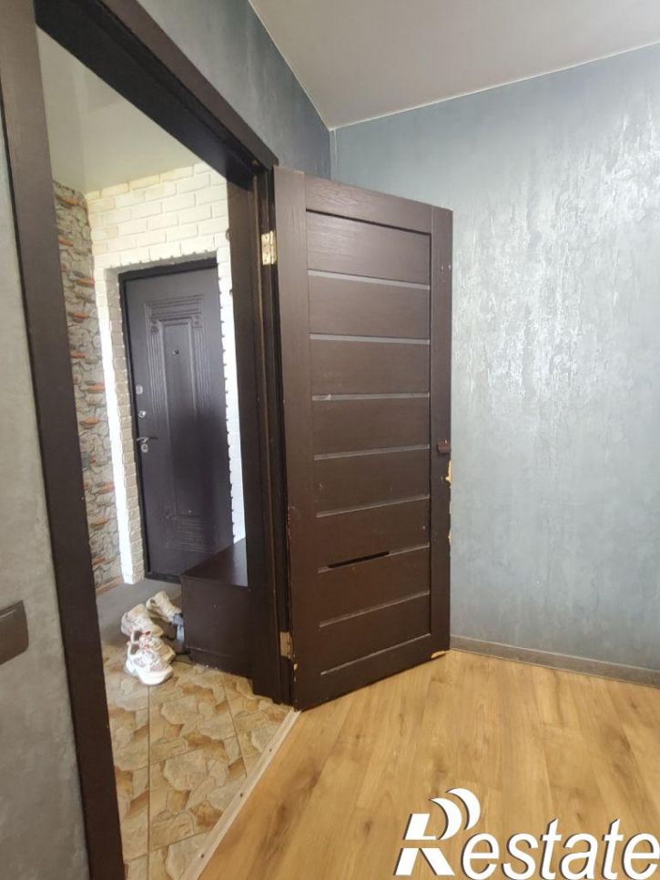 1-комн квартира 9 Января ул, 286