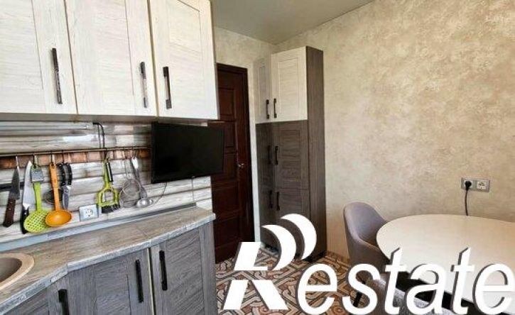 3-комн квартира улица 25 Января, 50,  д. 50